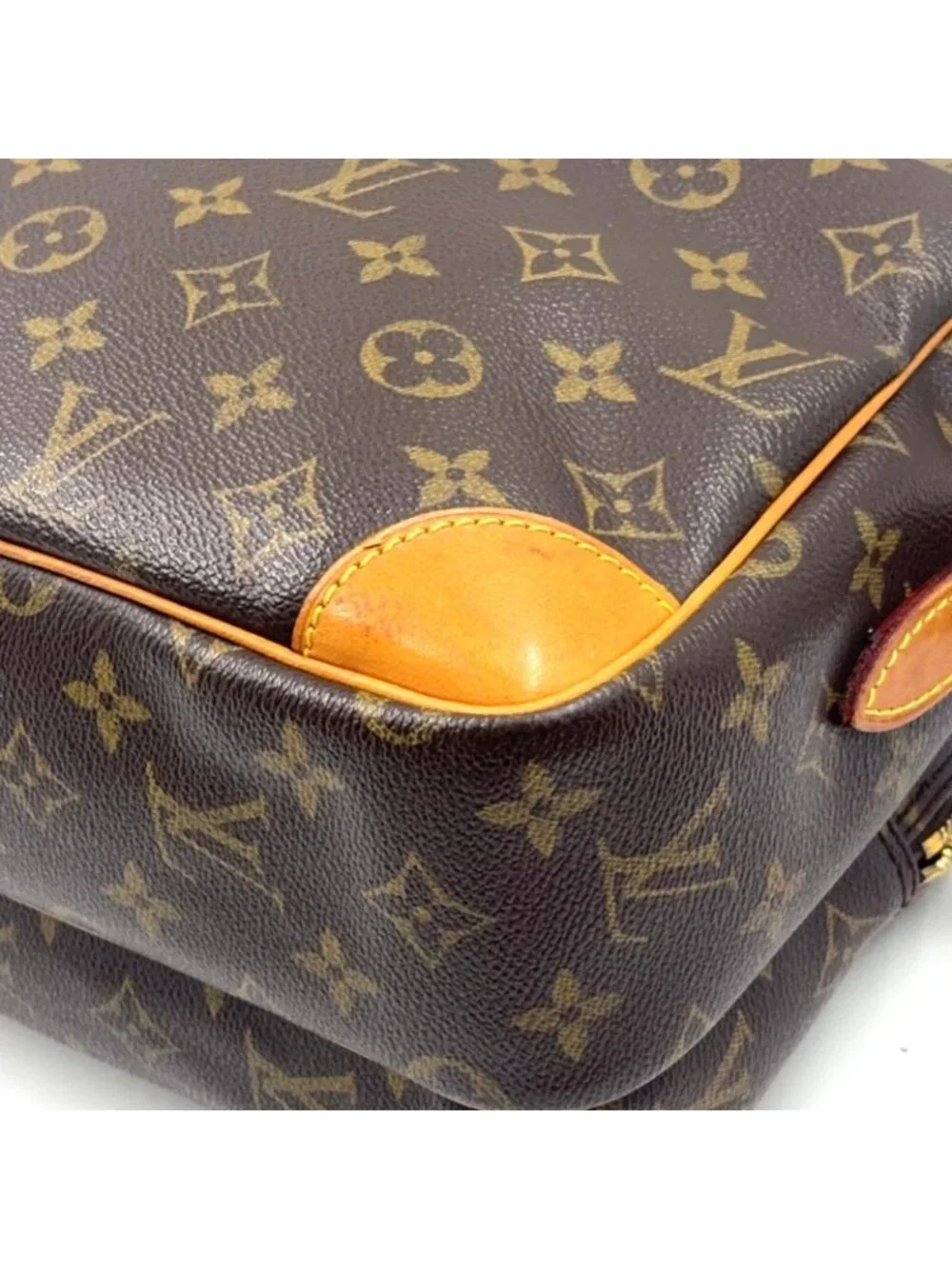 Louis Vuitton this authentic